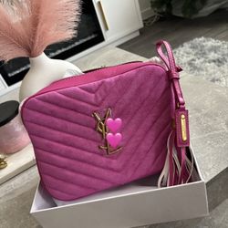 Beautiful Cross Bag Color Pink And Black 🩷🖤