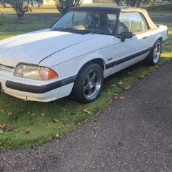 1989 Ford Mustang