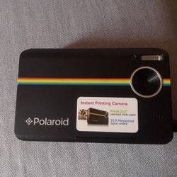 New Polaroid instant print with case and SD