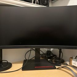 Curved 34” LeNovo