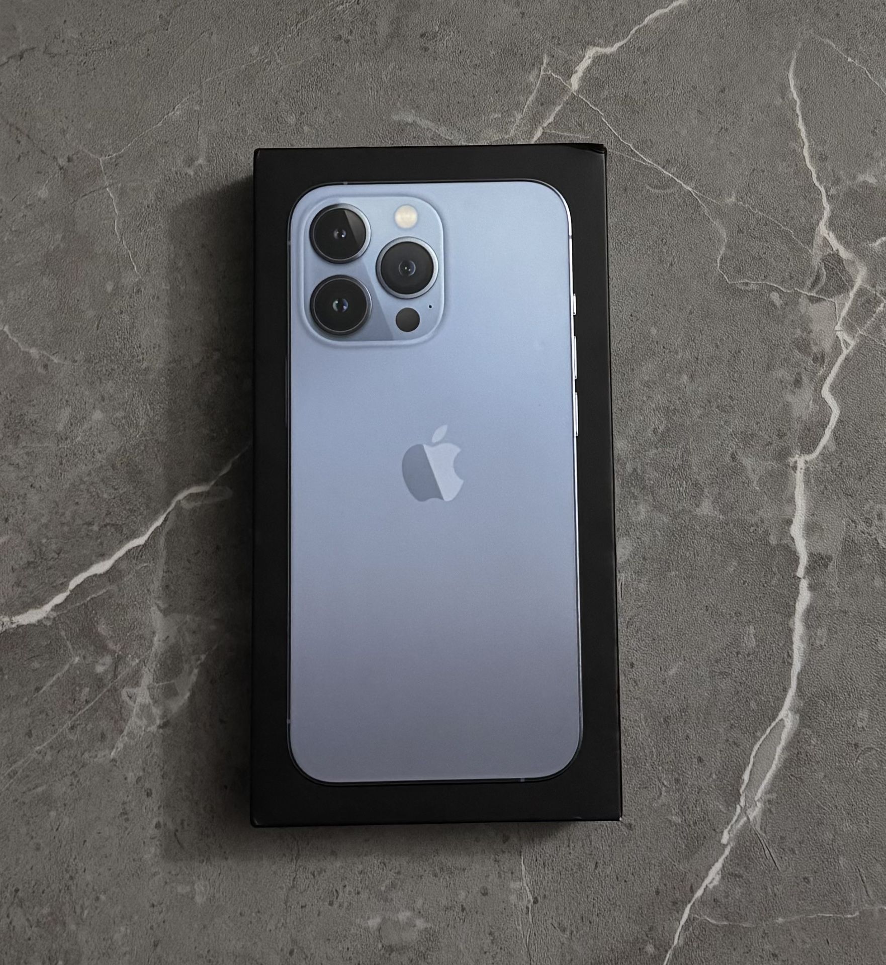 iPhone 13 Pro Unlocked