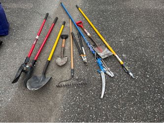 Garden Tools Lot - Shovels, Rakes, Pruners, Pole Saw