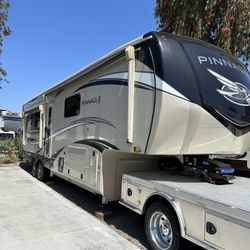 5th Wheel Trailer Transport 