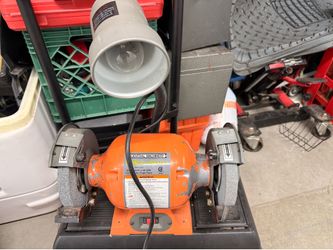 Bench grinder