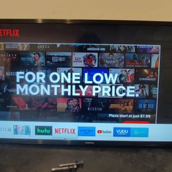 Samsung 32" 1080p Smart HDTV w/ Remote & Wall Mount (MSRP: $329)