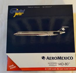 Gemini Jets AeroMexico MD-80 Die-Cast Model
