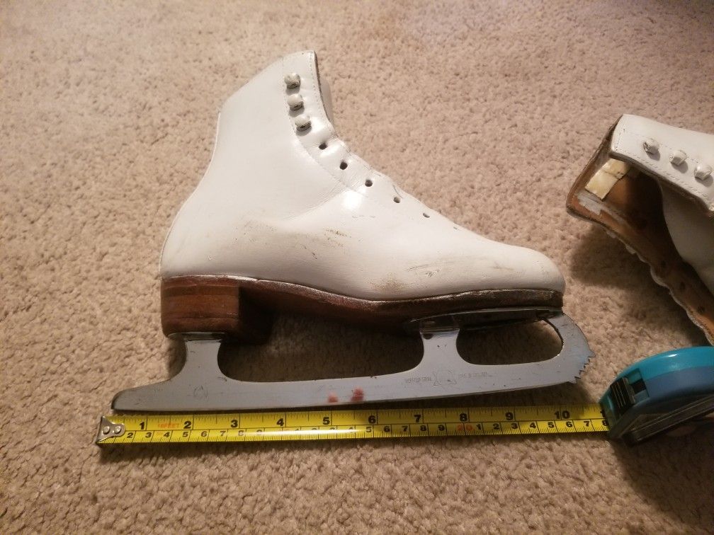 Riedell Figure Skates
