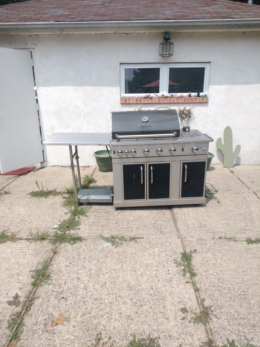 Natural Gas Fired BBQ