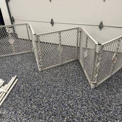 Expandable Baby Gate