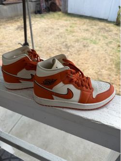 Nike shoes