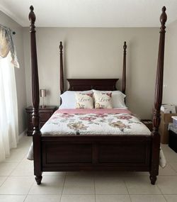 Free queen bed set with dresser