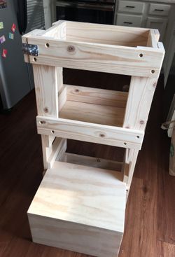 Child’s step stool, countertop assistant. Kids chair