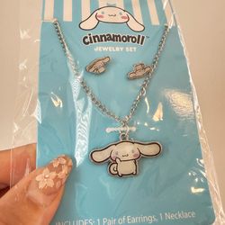 Cinnamonroll necklace set