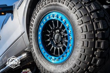 CUSTOM KM239 BEADLOCKS WITH CUSTOM FINISH BEADLOCK RING