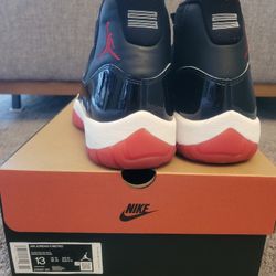 Jordan 11 RETRO BRED