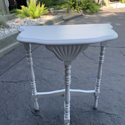 Sm. Vintage Table For Bathroom Or Anywhere 
