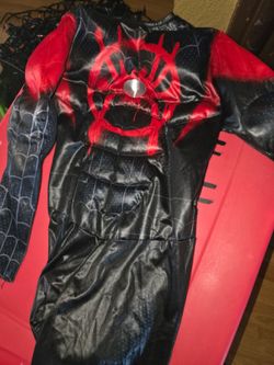 Spider-Man boys size small