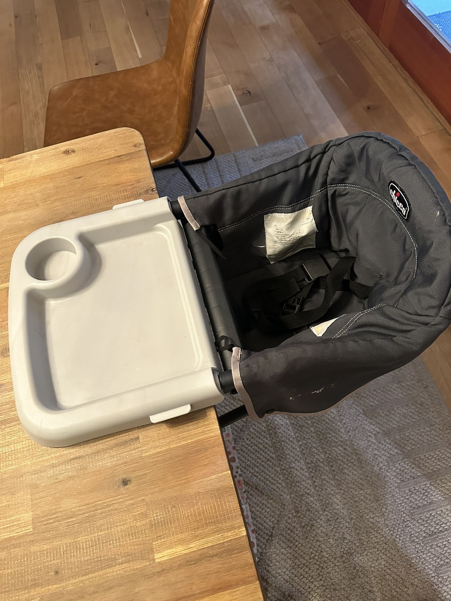 Chicco Hook On High Chair