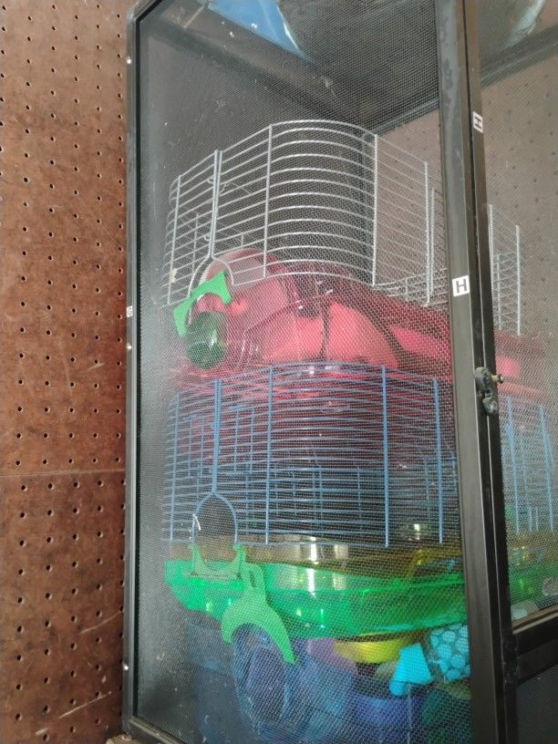 Hamster Cages And Accessories