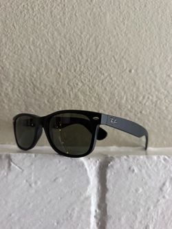 Rayban Sunglasses- Like new condition!