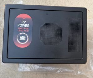 WFCO WF-8735-AD RV 30A Power Center 35A Converter Charger Lead Acid