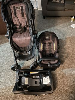 Evenflo Pivot with LiteMax Infant Car Seat