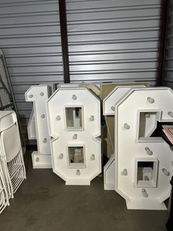 number marquees