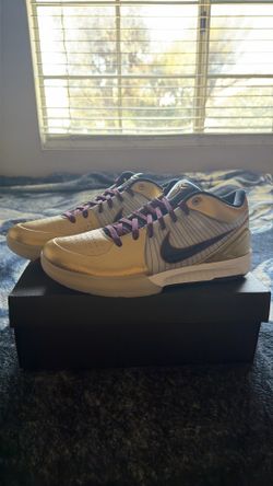 Kobe 4 Protro Gold Medal (2024)