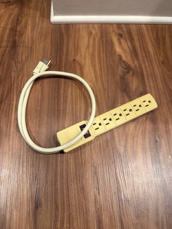 3Ft Philips 6-Outlet Power Strip