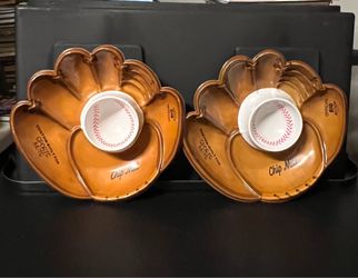 2 Baseball Glove Chip & Dip Serving Sets (VINTAGE) 11 Inch’s by 12 Inches