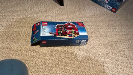 Lego Santa’s Workshop 