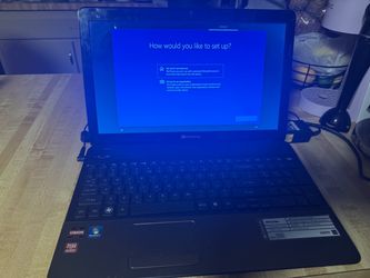 Gateway 15.6” Laptop – Windows 10 – 640GB – Works Great