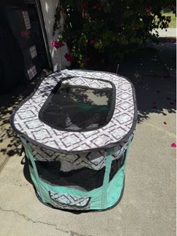 Portable Pet Playpen / Dog & Cat Playpen Foldable