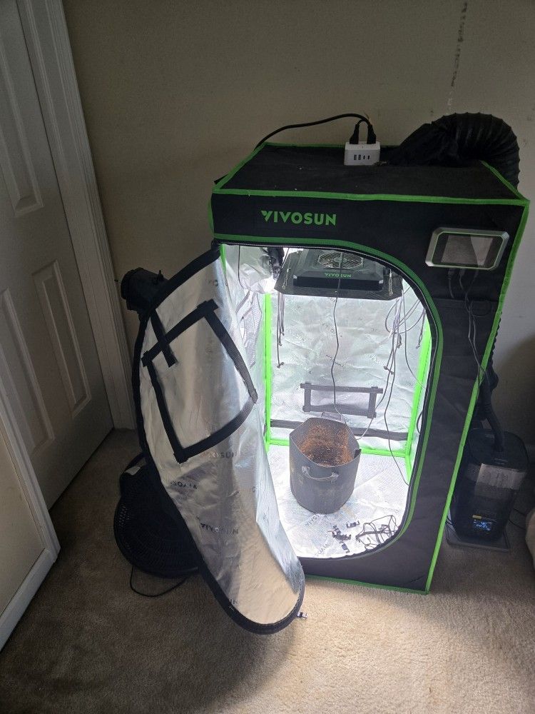 Vivosun 2x2x4 Grow Tent
