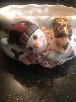 Ceramic snowman oval planter / serve bowl