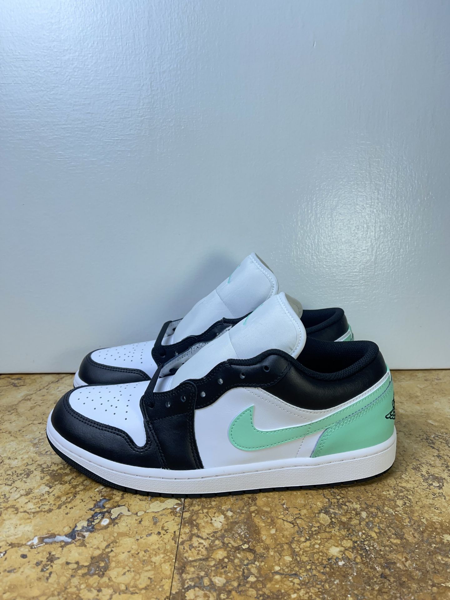 Cute Jordan 1's Men Size 12 Nike Air Jordan Retro High OG