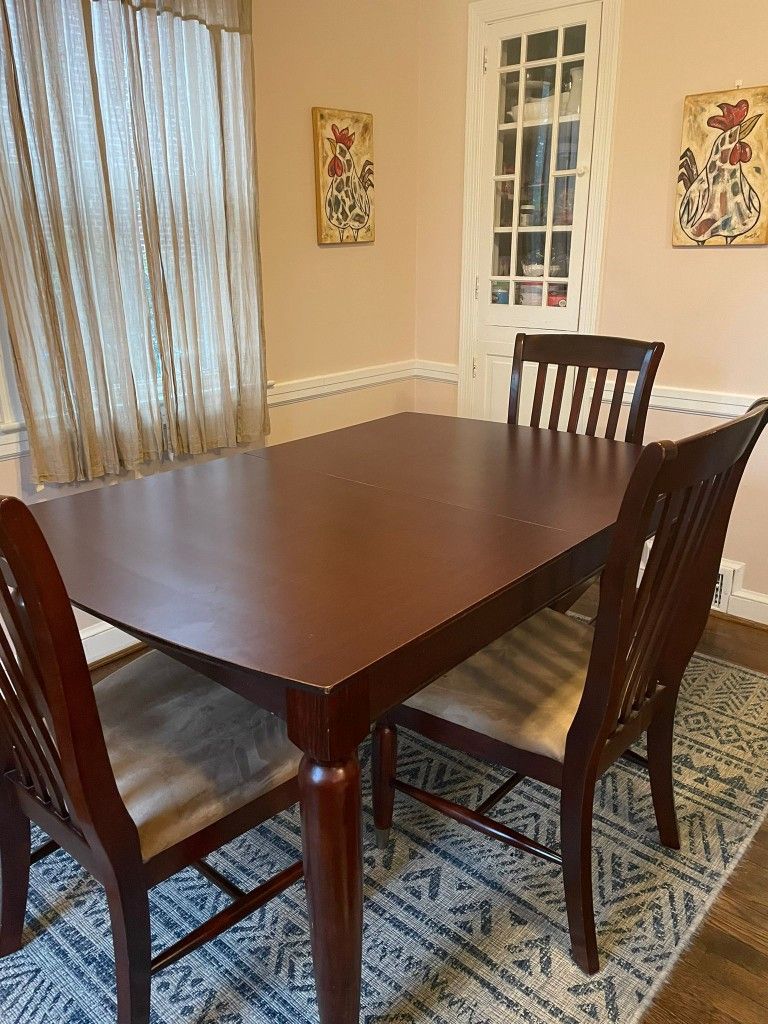 FREE Used Dining Room Set With 3 Chairs for Sale in Takoma Park, MD