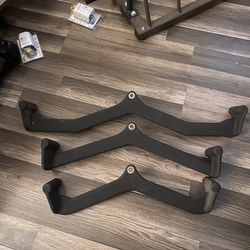 Max Grip Lat Pudown 3 different sizes