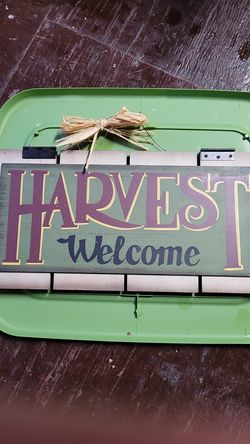 HARVEST WELCOME SIGN