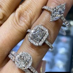 14K 1.52CT +.40CT Radiant Engagement Ring 