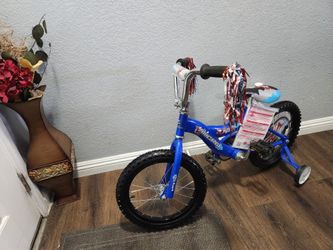 Micargi Bike Kids 16 new Ready to ride good condition I'm located walnut and Craig