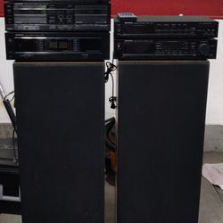 Kenwood Stereo system & speakers