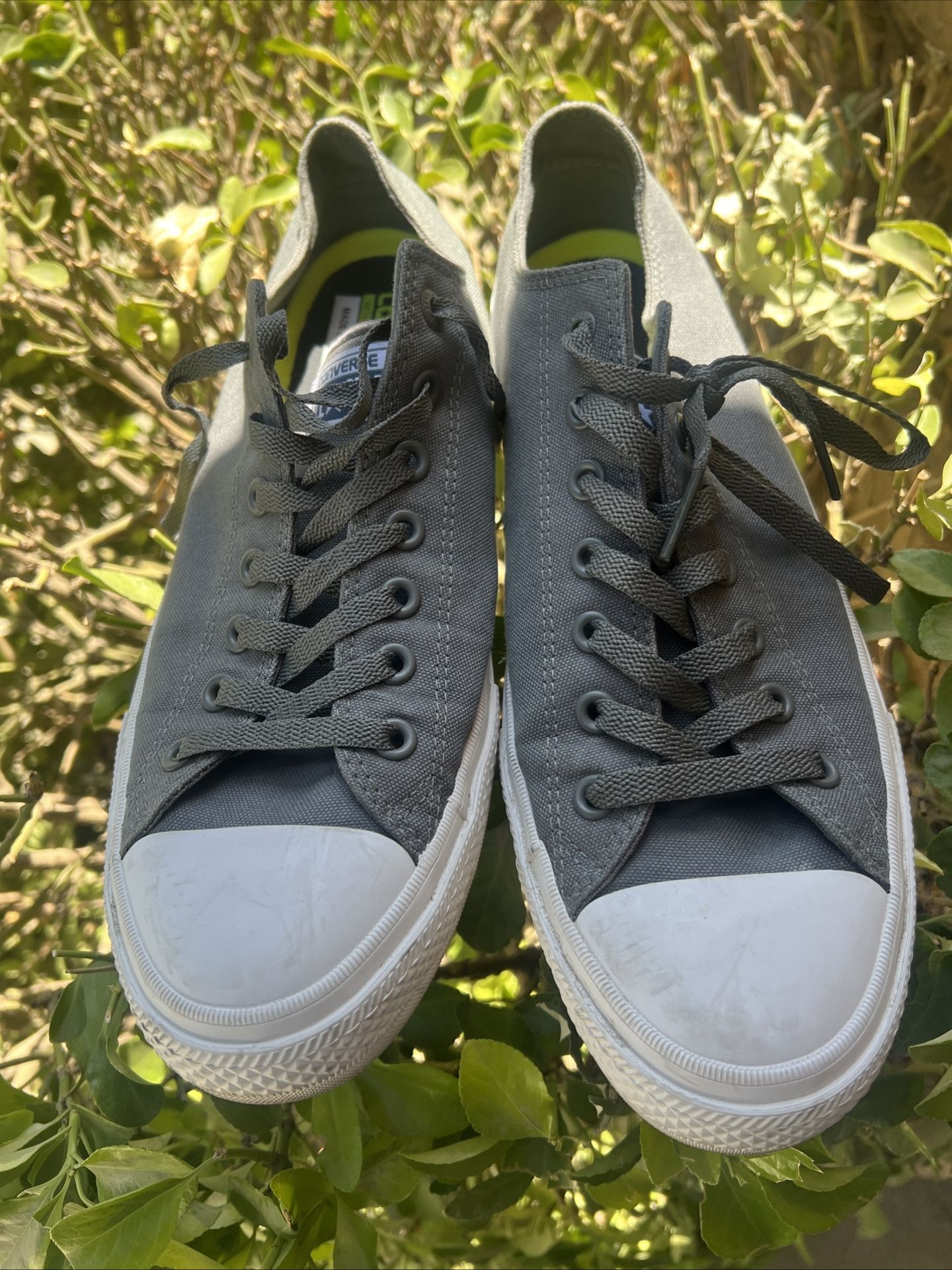 Converse Shoes Size 11.5 Chunk Taylor