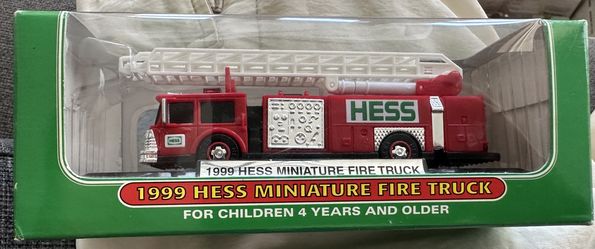 1999 mini Hess firetruck