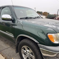 Toyota Tacoma 