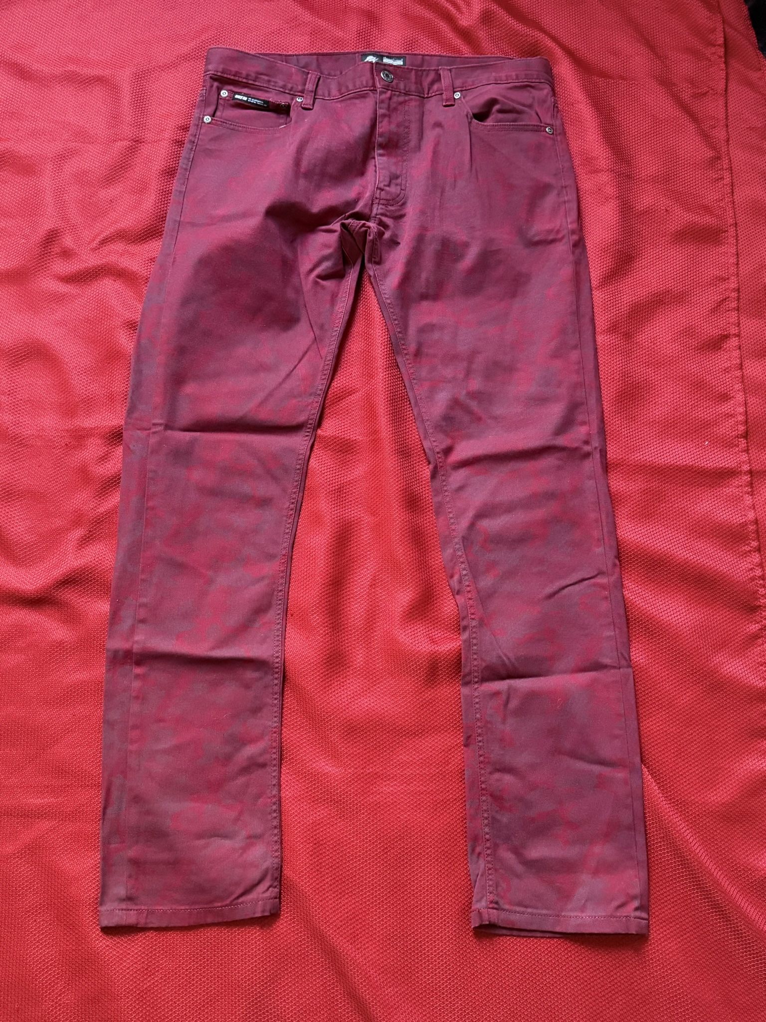 Mens Nike SB Skate Pants (Located in Woonsocket, RI)