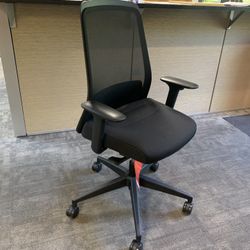 Interstuhl Ergo Chair, Every Series, German Manufacturers Ergo Chair, Fully Adjustable,, Brand New From The Box!