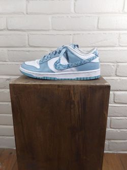 Nike Dunk Low Paisley 