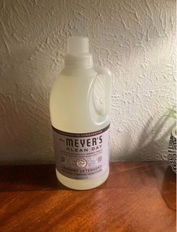 Mrs. Meyer's Clean Day Laundry Detergent Lavender