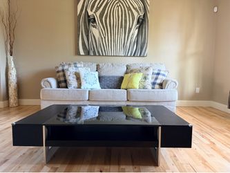 ✨Make an Offer✨ Heavy Duty Rectangular Coffee Table – Wide & Spacious | Shelf for Storage | Staging